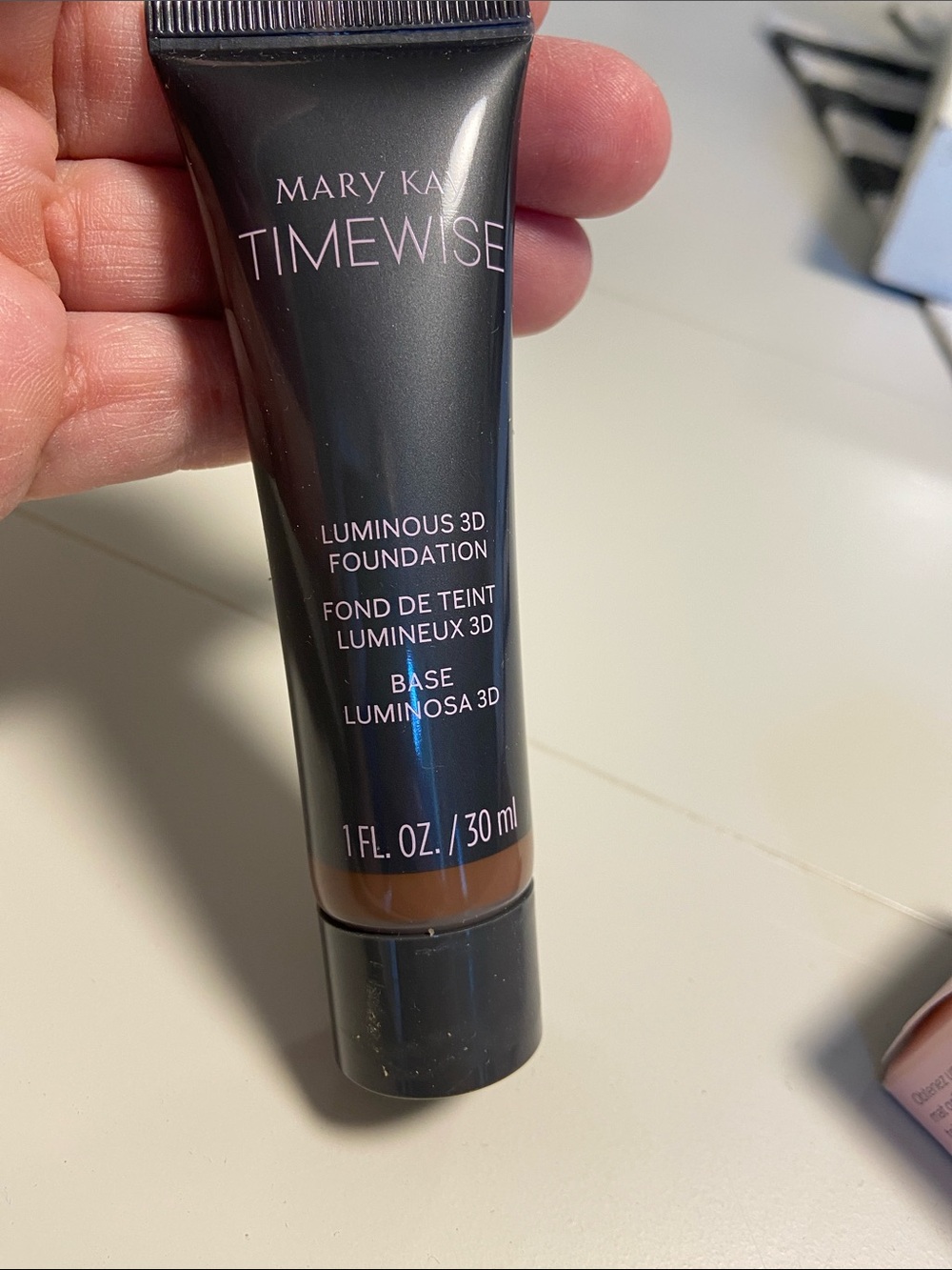 Mary Kay NEW IN BOX Timewise Matte 3D Foundation Bronze C 170 1 FL Oz 30ml - Picture 2 of 10